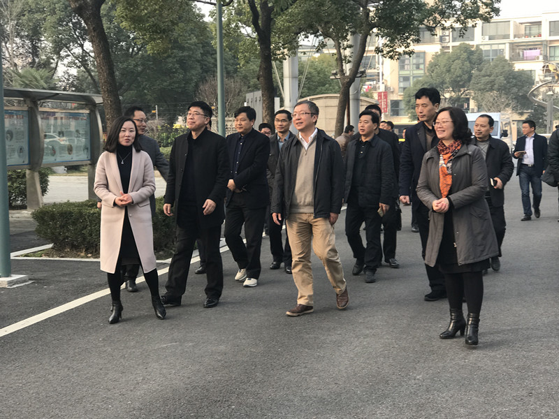 青湖校区热情接待江西省上饶市教育访问团来校访问