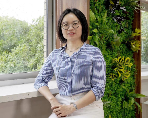 示范教师 朱莉莉（数学学科）